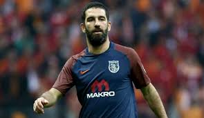 Ben senin karın olduğunu bilmiyordum. Arda Turan In Silahi Ruhsatsiz