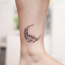 Graffittoo Body Tattoos Small Moon Tattoos Tattoos