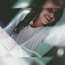 Vicky Puente's Instagram, Twitter & Facebook