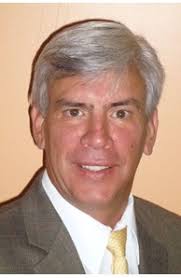 Thomas "Tom" Morris, Real Estate Agent