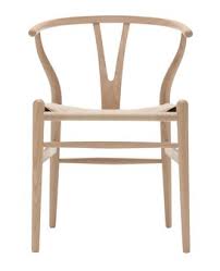 Esszimmer essplatz esstisch stühle holz &tradition modern skandinavisch schlicht minimalistisch reduziert monochrom betonboden kunst. Top10 Der Schonsten Stuhle Die Klassiker Journelles