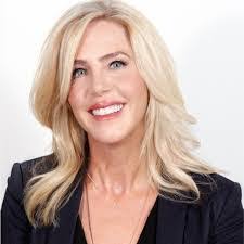 Megan Mccomb's Instagram, Twitter & Facebook