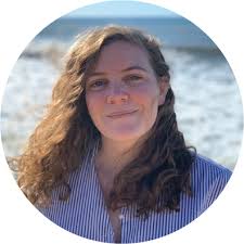 Sarah Allard's Instagram, Twitter & Facebook