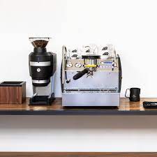 Coffee machine la marzocco gs3 manualidades navide?as de botellas. La Marzocco Spain Home Baritas Favs Gs3 Coffee Machine Swift Mini Grinder Accesories Wood Knockbox Gs3 Cups Milk Pitcher Clothset Lamarzocco Fullyequiped Espressostation Facebook