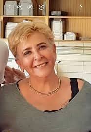 אני רק שאלה למה בארץ זוכה בלוטו (לא משנה מה הסכום) מסתתר מאחורי מסכה, כובע  ומשקפי שמש, אבל כשמישהו עושה אקזיט של מיליארדים אין צורך במסכות?