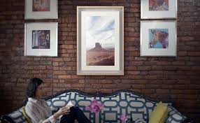 Where on earth is carmen sandiego?: Art Tech Startup Makes The Digital Picture Frame Super Classy