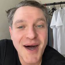 James Corden Finish Of His Fellowship With Matt Horne !! : R/Redditlly