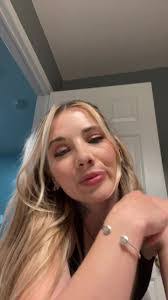 Derek Marlatt's Instagram, Twitter & Facebook