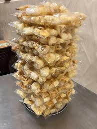 Karupuak jangek , lit:skin crackers) is a traditional indonesian cattle skin krupuk (cracker). Karupuak Jangek Keropok Kulit Nasi Padang Tanamo Facebook