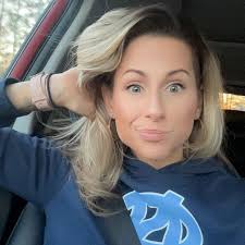 Make your gift truly magical with our personalized Harry Potter Book Vase!  ✨ Personalize Your Style -> https://silverybrand.com/explorehrp5069v1 Order  now and make every moment unforgettable! 🎁✨ Worldwide shipping!!  #HarryPotter #BookLovers ...