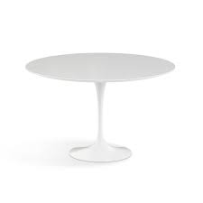 The configurator below is for reference purposes only. Saarinen Dining Table 47 Round Knoll