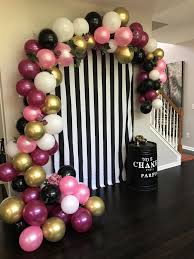 Black And Gold 40th Birthday Party Decorations Diva Brunch Gebursttag In 2020 Gold Birthday Party Pink Party Decorations 40th Birthday Decorations