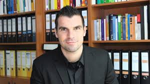 Prof Dr Christof Hartmann