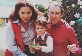 En este mes nacieron ernesto samper, andrés pastrana, juan manuel santos e iván duque márquez. La Vida Desconocida Familia Y Pareja De Ivan Duque