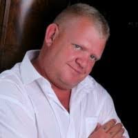 William Roets's Instagram, Twitter & Facebook