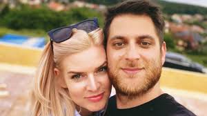 View all nikol stíbrová pictures. Svatebni Saty A Tajemny Snimek Snad Se Vztah Nikol Stibrove A Petra Leitgeba Brzy Dostane Na Novou Uroven Zivot