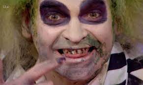 #beetlebabes #beetlejuice #lydia x beetlejuice #beetlejuice x lydia #betelgeuse #shipping #stop acting like claire brewster. Holly Willoughby And Phillip Schofield Transform Into Beetlejuice Characters For This Morning Halloween Special Daily Record