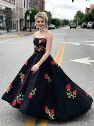 We did not find results for: Black Prom Dress With Embroidered Flowers Off 63 Medpharmres Com