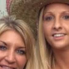 Debra Quesada's Instagram, Twitter & Facebook