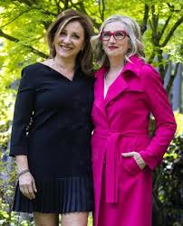 Laureata al dams di bologna dopo aver conseguito il diploma presso la scuola di teatro alessandra galante garrone di. Carla Signoris E Lunetta Savino Due Grandi Attrici Per Rai 3 Rb Casting