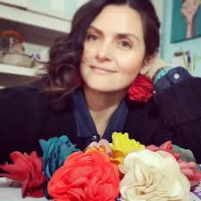 Acuérdense que sigue arriba el concurso de los 3 pares de aros de mi  querida @kissmeeva, unos post más atrás están las bases y ojo que el  Domingo sorteo de libros y