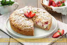 Tiramisù (versione col pan di spagna). Sbriciolata Alle Fragole E Mascarpone