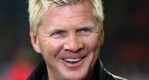 Hosted Site Search Discovery For Companies Of All Sizes Effenberg Fussball Beruhmte Personen
