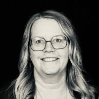 10+ "Nina Fall" profiles