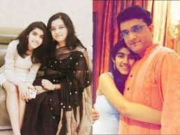 Sourav ganguly also shared a link to the photographs and captioned it as debutant. Sana Ganguly Sourav Ganguly Daughter Age Boyfriend Photos Instagram