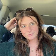 Looking for a realtor that deals with VA loans. Husband got approved for a  VA loan but the realtor that was working with him does not want to hassle  with the VA.