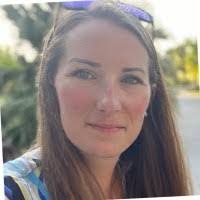 Jacqueline Cappello's Instagram, Twitter & Facebook