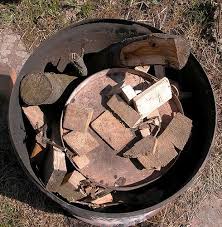 You can look into the barrel through the vents and see the distinct layers. Pin On Biochar