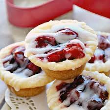 Cherry Pie Cookie Cups Recipe Desserts With Refrigerated Sugar Cookie Dough Cherry Pie Filling Powdered Sugar Mel Cherry Recipes Cherry Pie Cookies Desserts