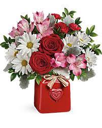 When the order is complete, place it with your local wholesale florist. Teleflora S Country Sweetheart Bouquet In Albany Ny Holland Flower Shop Llc