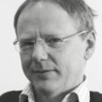 Ana Paula Pimentel Walker