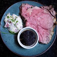 Prime rib roast with vegetable puree. Prime Rib Roast A Perfect Christmas Or New Year S Eve Dinner