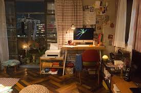 何者 就活生たちのシビアな舞台 cinemadori シネマドリ 映画と間取りの素敵なつながり インテリア 家具 リビング インテリア 1ldk インテリアデザイン