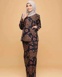 Baju kurung batik lasercut narnia silvermoon muslimahclothing com. Kurung Kedah Batik Koleksi Lilly Luv Darl Facebook