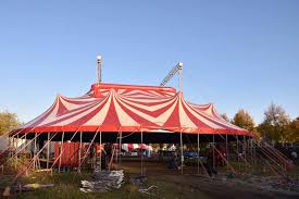 Im namen all unser artisten, mitarbeiter und der familie kaiser. Abbau Des Circus Barnum In Munchen Meine Circus Welt Facebook