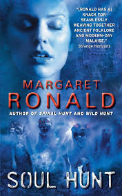 Soul Hunt (Evie Scelan series, 3): Ronald, Margaret: 9780061662430:  Amazon.com: Books