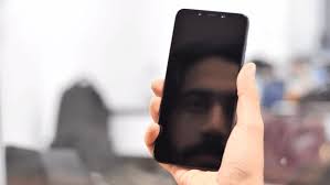 El pocophone f1 recibe la actualización que activa el desbloqueo facial. Poco F1 Ir Face Unlock Secure Dependable And Works In The Dark Beebom