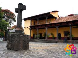 Michoacan Magico Michoacan Magico Le Invita A Conocer La Cultura Indigena En El Museo De Arte Y Tradicion Indigena Tradicion Indigena Uruapan Lugares Magicos