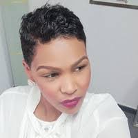 Taryn Alexander's Instagram, Twitter & Facebook