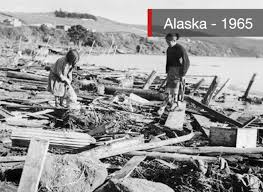 9.2 şiddetinde meydana gelen dünyanın ikinci en şiddetli depremi alaska'da yaşanmış yaklaşık 3 dakika sürmüştür ve bu depremde 128 kişi hayatını kaybetti Tarihin Kaydedilmis En Buyuk 9 Depremi Foto Galerisi 4 Resim