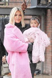 As seen on kerry washington, 2020's bob has textured, softer edges, and looks amazing whether related: Khloe Kardashian S Daugther True Runs Around Plays With Balloons Hollywood Life