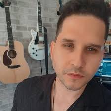 lizz caballero (@lizzcaballero)