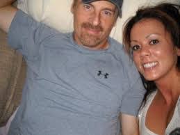 Angela Schipper's Instagram, Twitter & Facebook