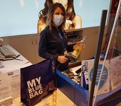 Segu, spilvenu un gultas veļas katalogs. O Zi La Jysk Patru Colegi ImpÄƒrtÄƒÈ™esc Ziua Lor De Lucru August 2019 Gojysk Com