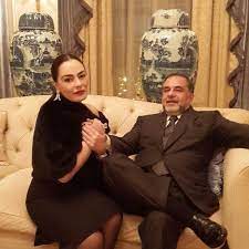 .جميلة جدا زى القمر شريهان الان شريهان وابنتها شريهان فوازير شريهان واسعاد يونس شريهان ٢٠١٦ شريهان انستقرام شريهان 2016 شريهان وزوجها شريهان والمرض شريهان وزوجها. Ø¨Ø§Ù„ØµÙˆØ± Ø´Ø±ÙŠÙ‡Ø§Ù† ØªÙƒØ´Ù Ø¹Ù† Ø§Ø¨Ù†ØªÙ‡Ø§ Ø§Ù„Ø«Ø§Ù„Ø«Ø© ÙÙ…Ø§ Ø¹Ù„Ø§Ù‚Ø© Ø¶Ø±ØªÙ‡Ø§ Ø¥Ø³Ø¹Ø§Ø¯ ÙŠÙˆÙ†Ø³ Ù…Ø¬Ù„Ø© Ø³ÙŠØ¯ØªÙŠ