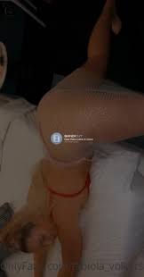 Смотри ▶️ Fabiola Volkers - Show Big Ass On Bed [ Very Sexy ] Порно Видео |  CUMS.